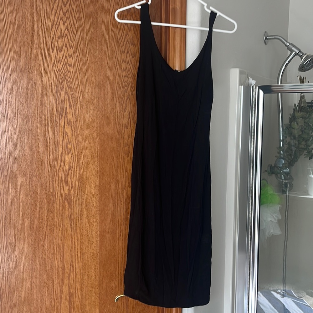Black casual dress with zipper back